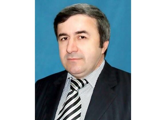 Слово сердца: о поэте Азизе Мирзабекове