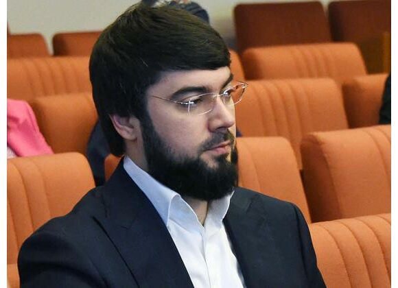 Хабибулла Магомедов организовал традиционную раздачу праздничного мяса в дни Курбан-байрама