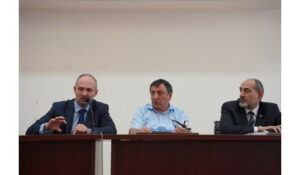 ДГУ и СПбПУ обсудили развитие цифровых лабораторий и подготовку кадров