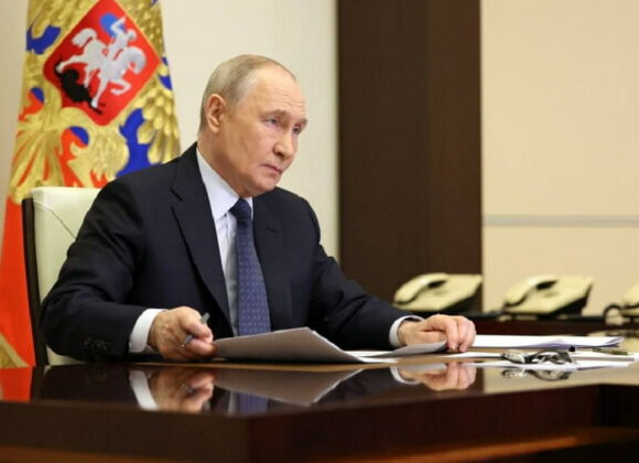 Владимир Путин поручил оказать поддержку жителям Дагестана, которые лишились жилья из-за паводков