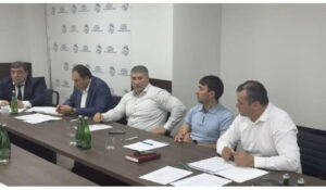 В Правительстве Дагестана обсудили вопросы оформления субаренды земель бывших ГУПов в сфере виноградарства