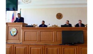 Магомед Рамазанов представил коллективу Минздрава Дагестана нового руководителя