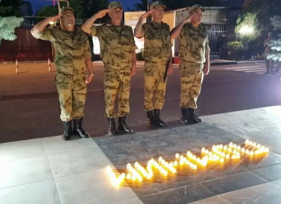 Военнослужащие Росгвардии приняли участие в мероприятия ко Дню памяти и скорби в Дагестане