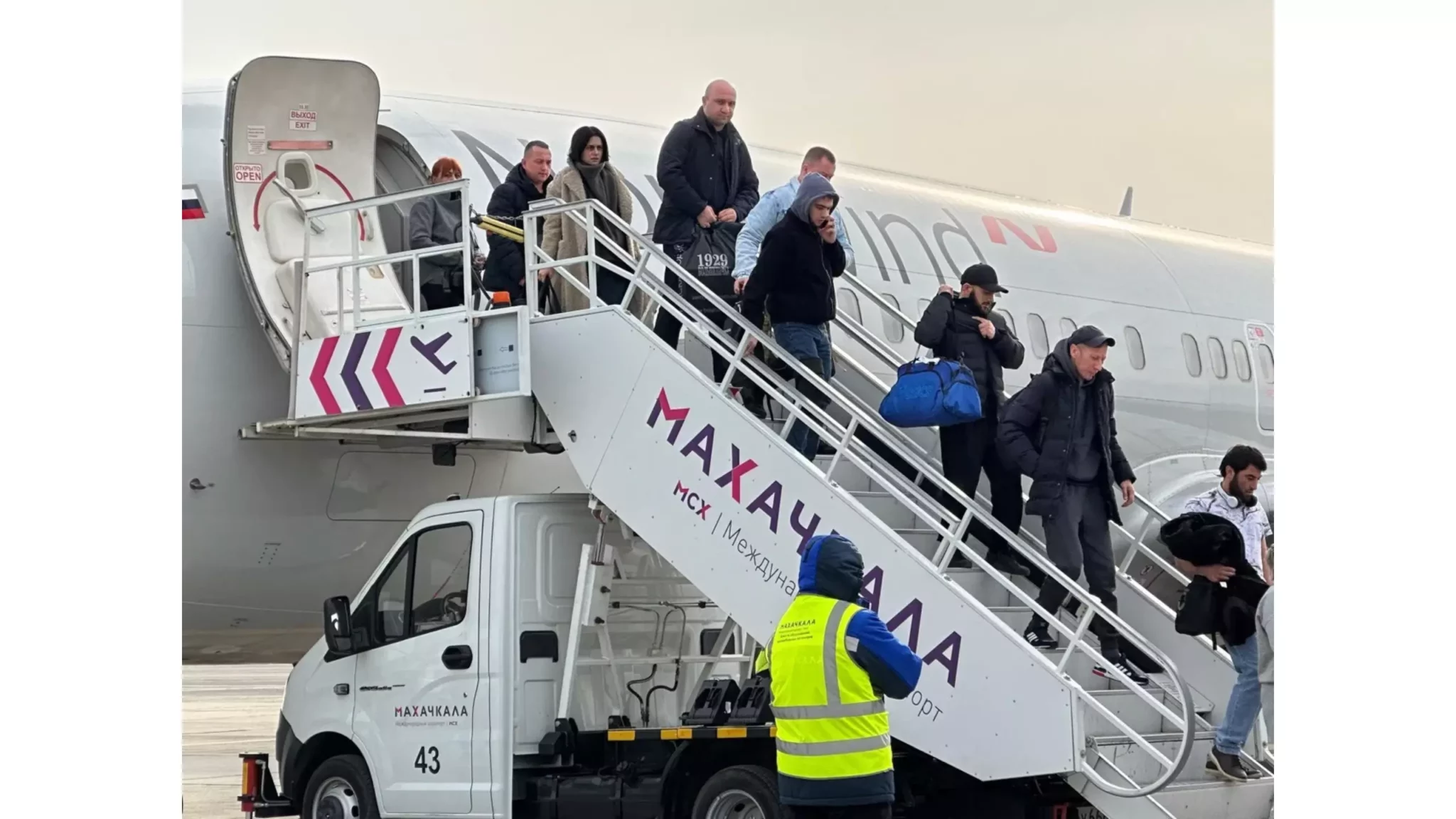 Аэропорт Махачкалы возобновил свою работу