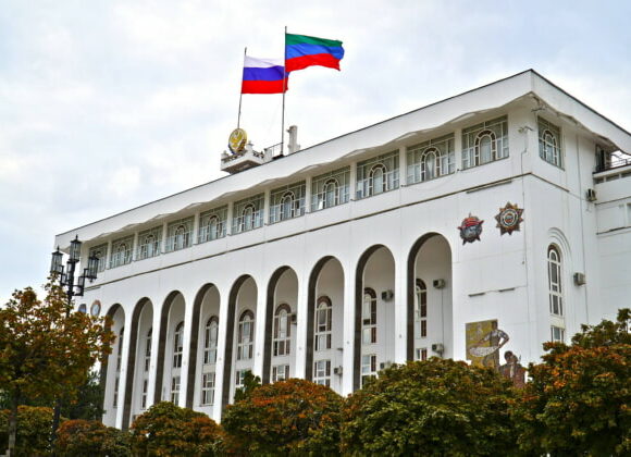 Премьер Дагестана Магомед Рамазанов принял ряд кадровых решений