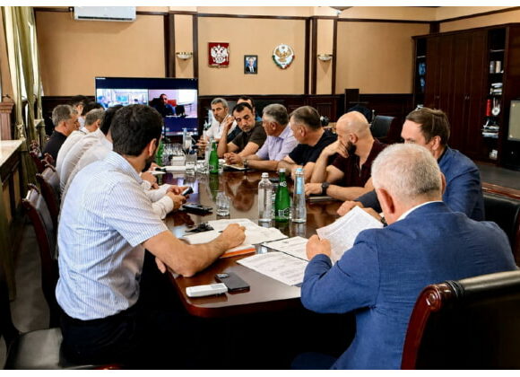 Строительство новой взлетно-посадочной полосы в аэропорту Махачкалы близится к завершению